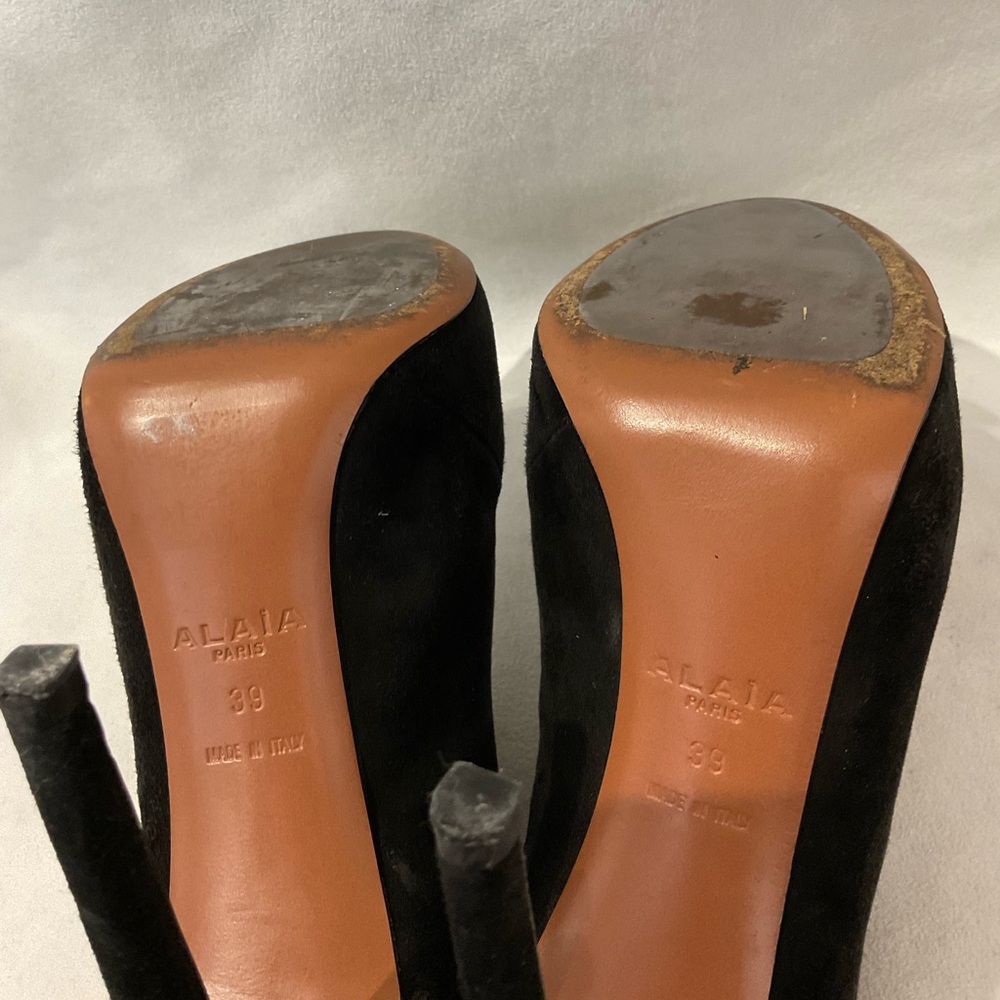 Alaia Booties - Picture 5 of 6
